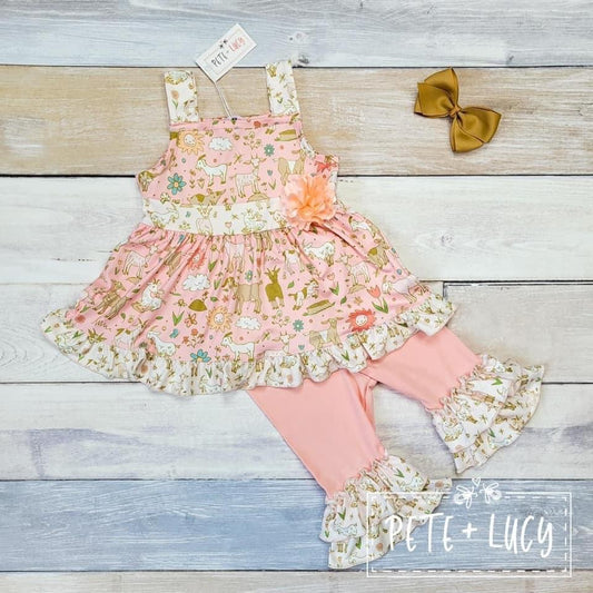 Fun With Goats: Capri Set