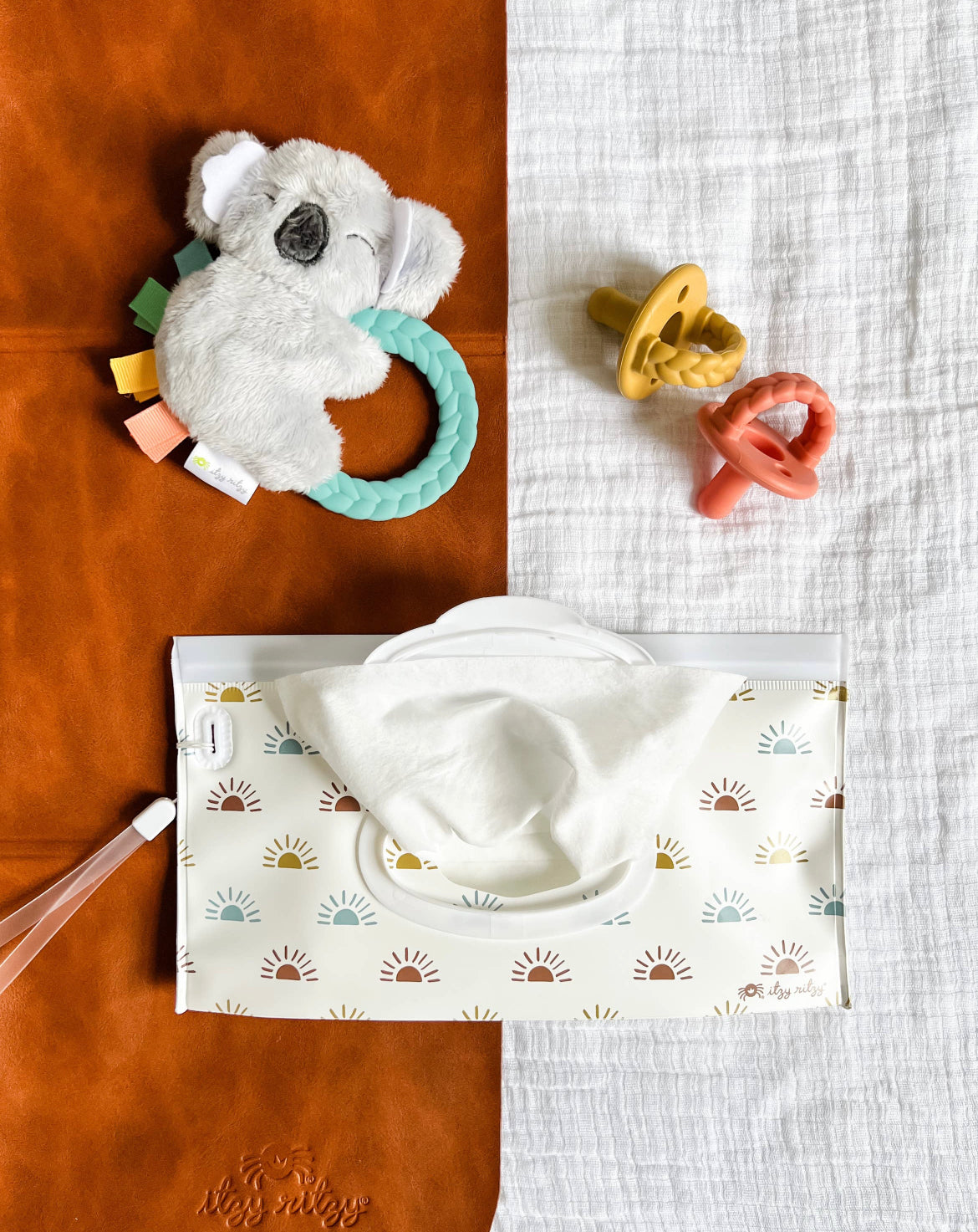 Itzy Ritzy: Take and Travel Reusable Wipes Pouch